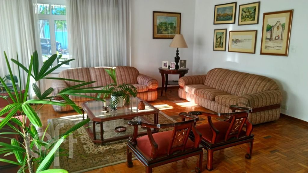 Casa, 4 quartos, 300 m² - Foto 1