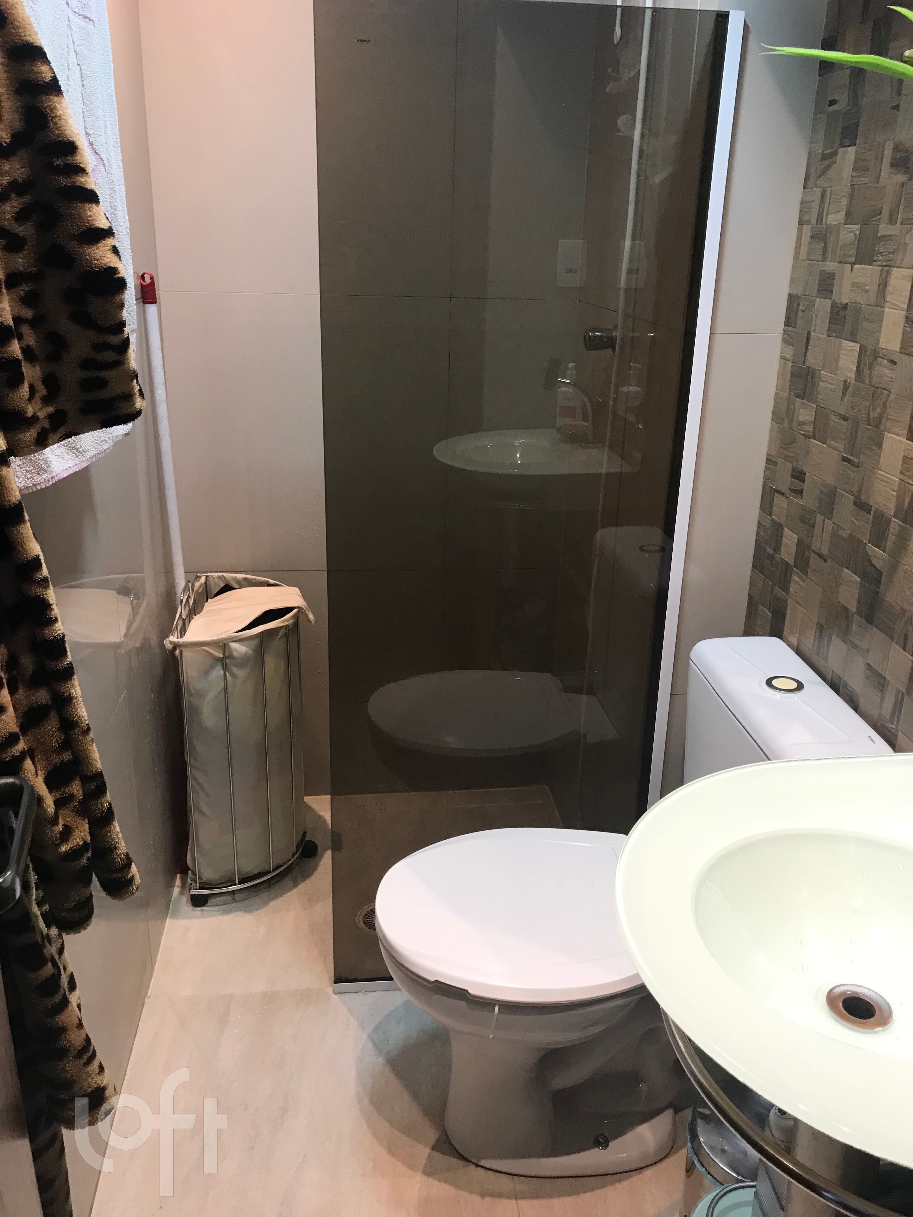 Apartamento à venda com 2 quartos, 40m² - Foto 17