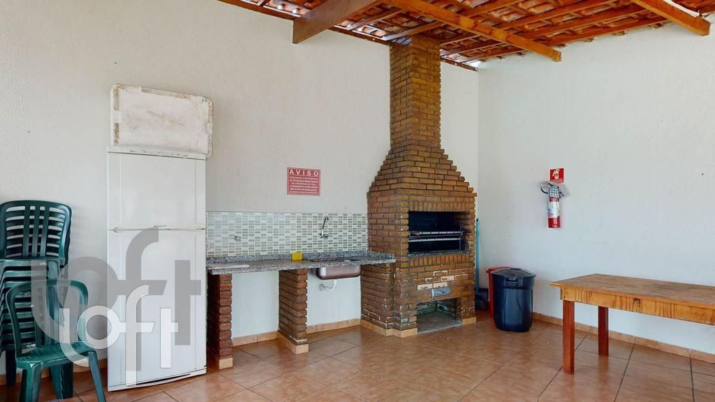 Apartamento à venda com 2 quartos, 70m² - Foto 7