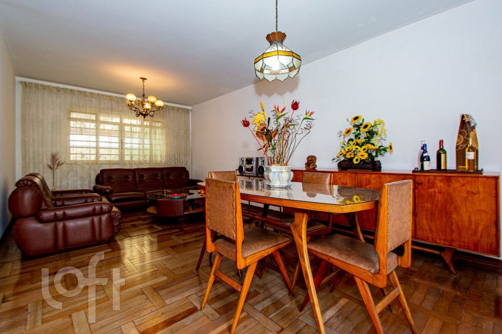 Casa à venda com 4 quartos, 244m² - Foto 8