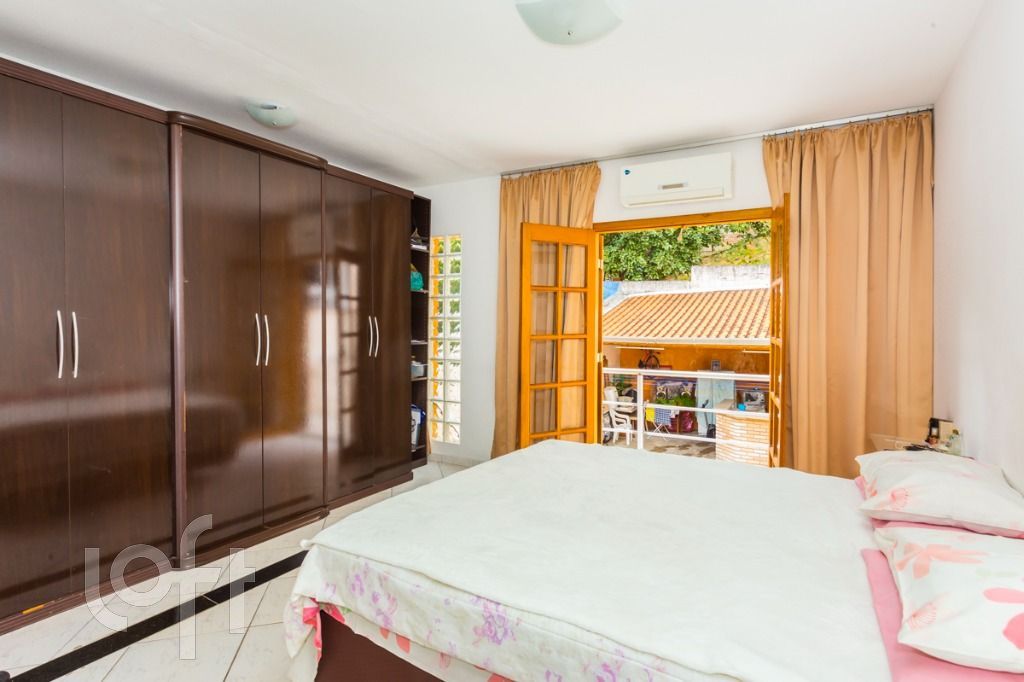 Casa, 3 quartos, 280 m² - Foto 38