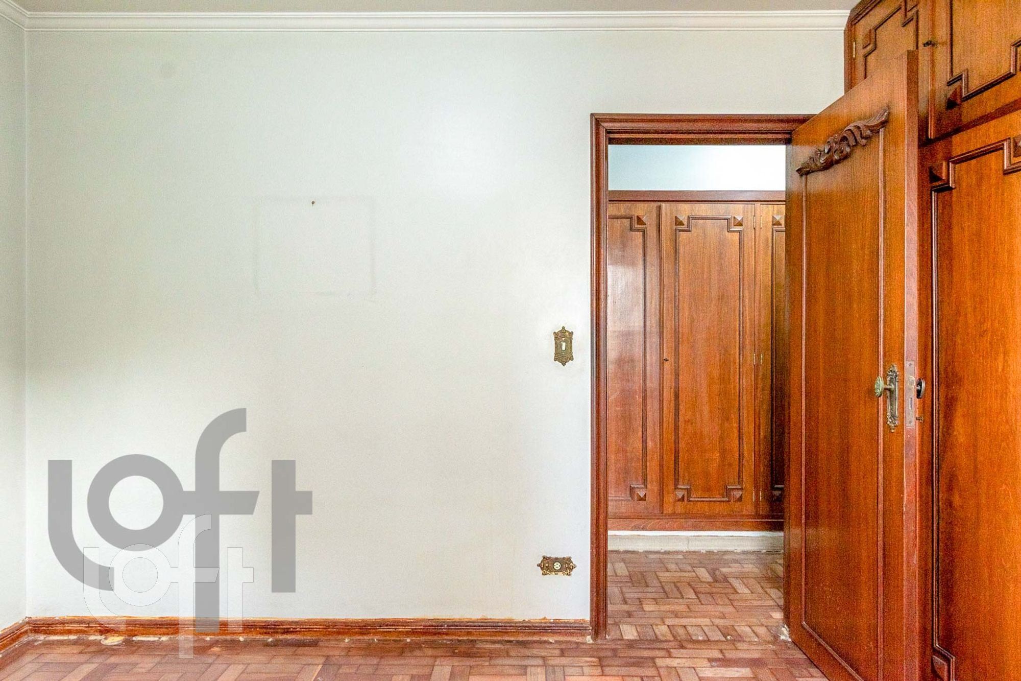 Apartamento à venda com 3 quartos, 225m² - Foto 6