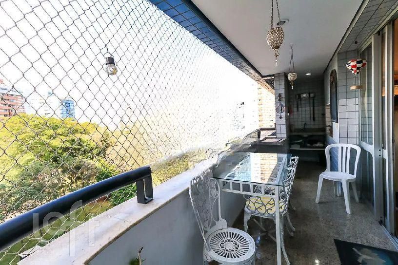 Apartamento à venda com 4 quartos, 190m² - Foto 7