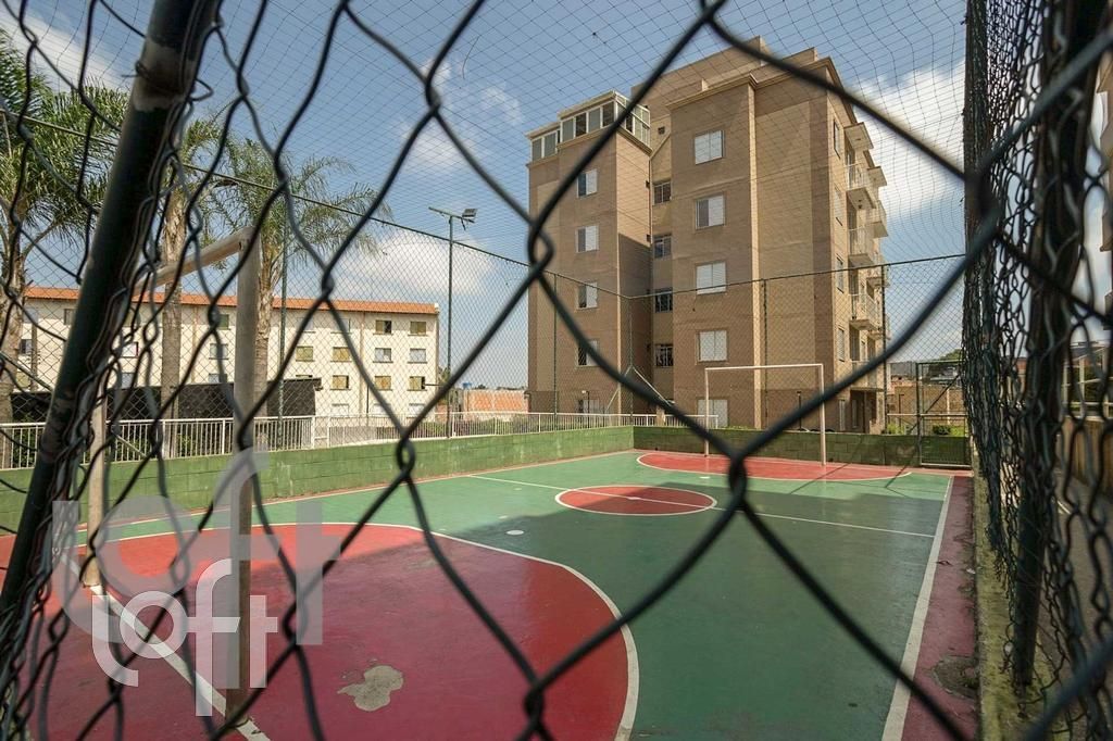 Apartamento à venda com 3 quartos, 93m² - Foto 4