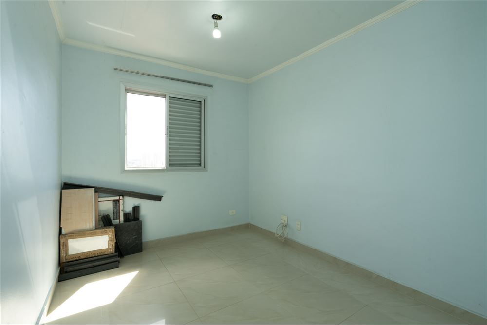 Apartamento à venda com 3 quartos, 90m² - Foto 7