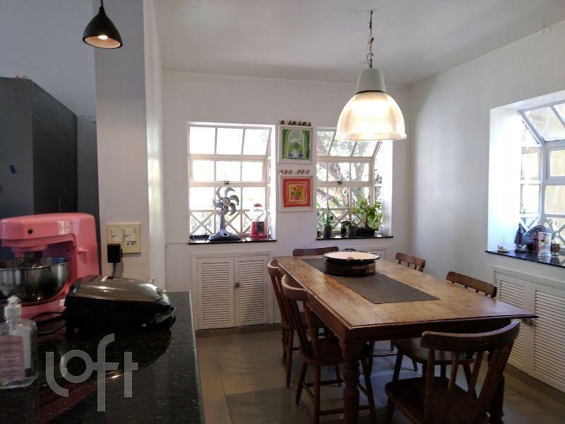 Casa, 4 quartos, 235 m² - Foto 8