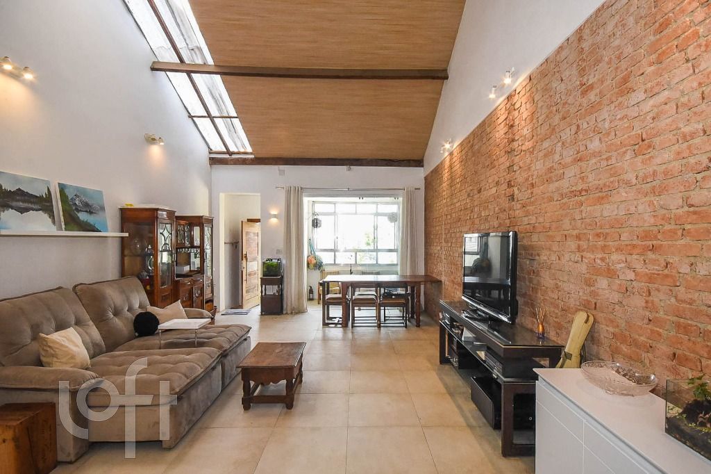 Casa, 1 quarto, 111 m² - Foto 2