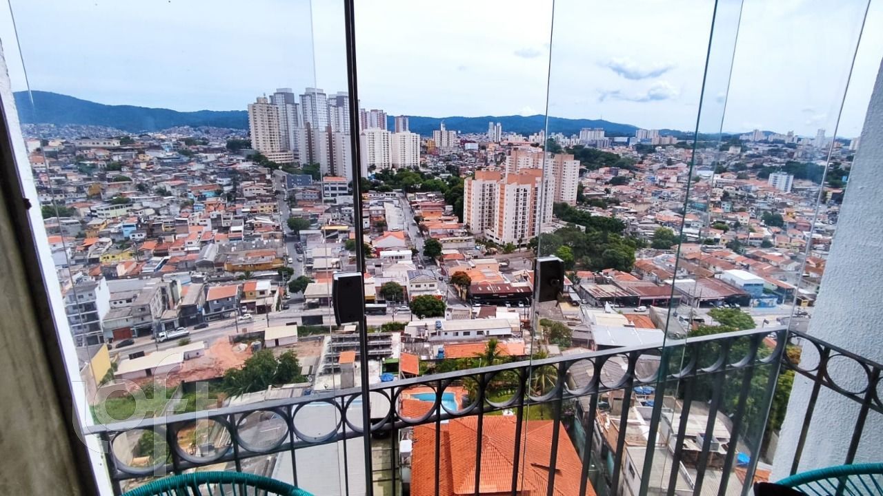 Apartamento à venda com 2 quartos, 85m² - Foto 2