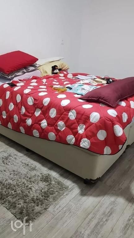 Apartamento à venda com 3 quartos, 97m² - Foto 4