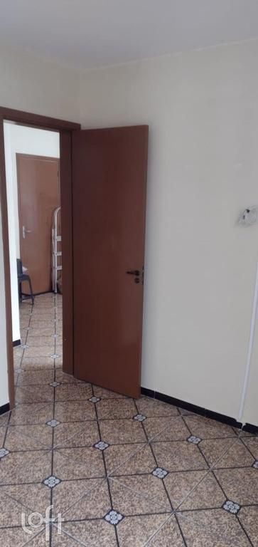 Apartamento à venda com 2 quartos, 42m² - Foto 15