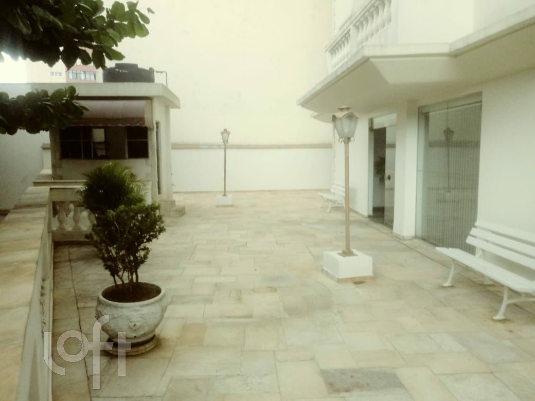Apartamento à venda com 1 quarto, 44m² - Foto 10