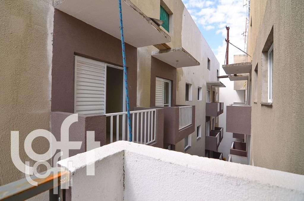 Apartamento à venda com 2 quartos, 47m² - Foto 7