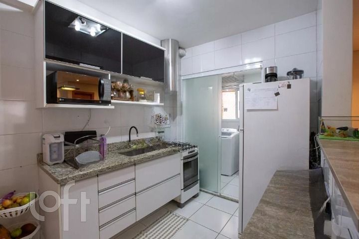 Apartamento à venda com 3 quartos, 88m² - Foto 9