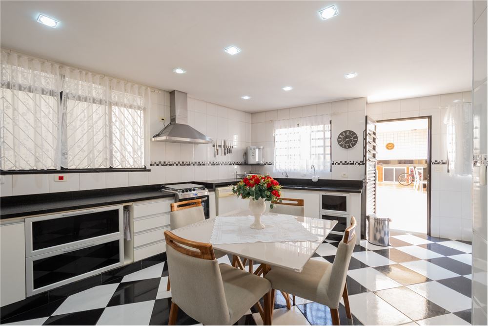 Casa, 4 quartos, 182 m² - Foto 37