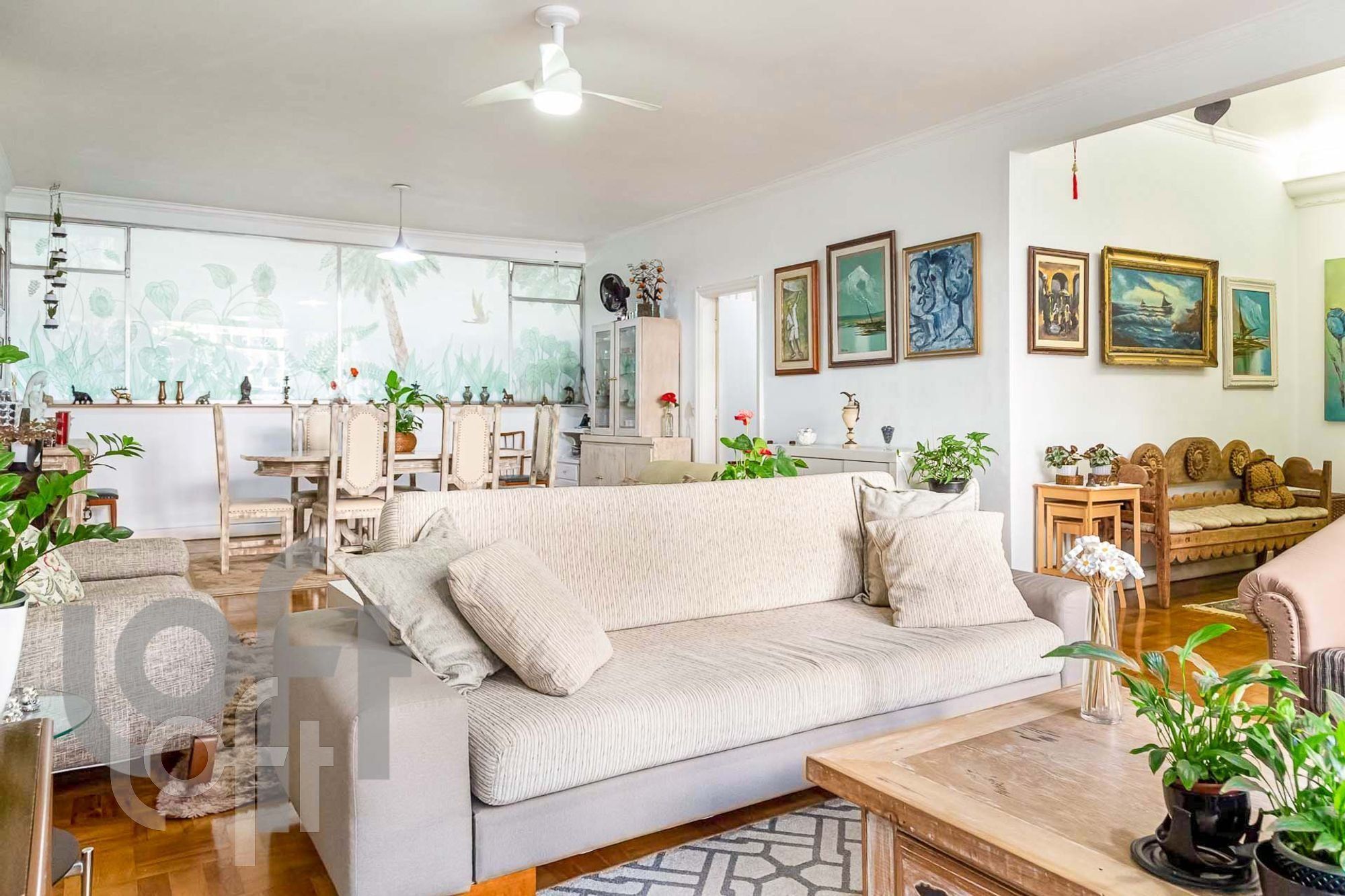 Apartamento, 3 quartos, 220 m² - Foto 1