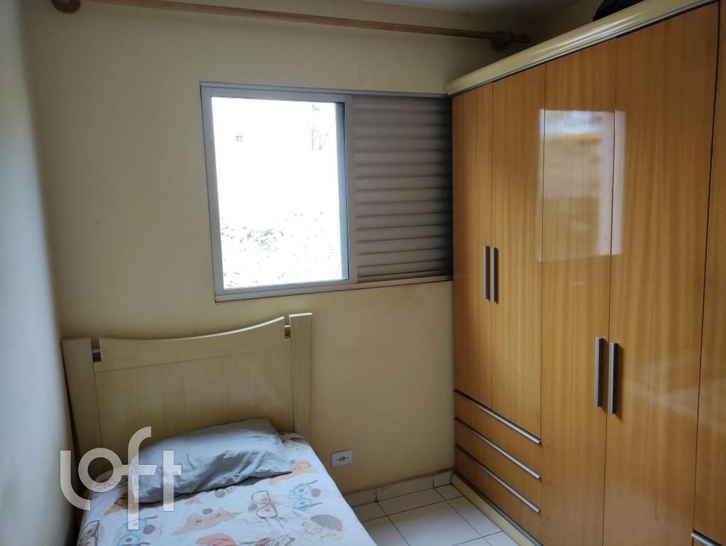 Apartamento à venda com 2 quartos, 69m² - Foto 2