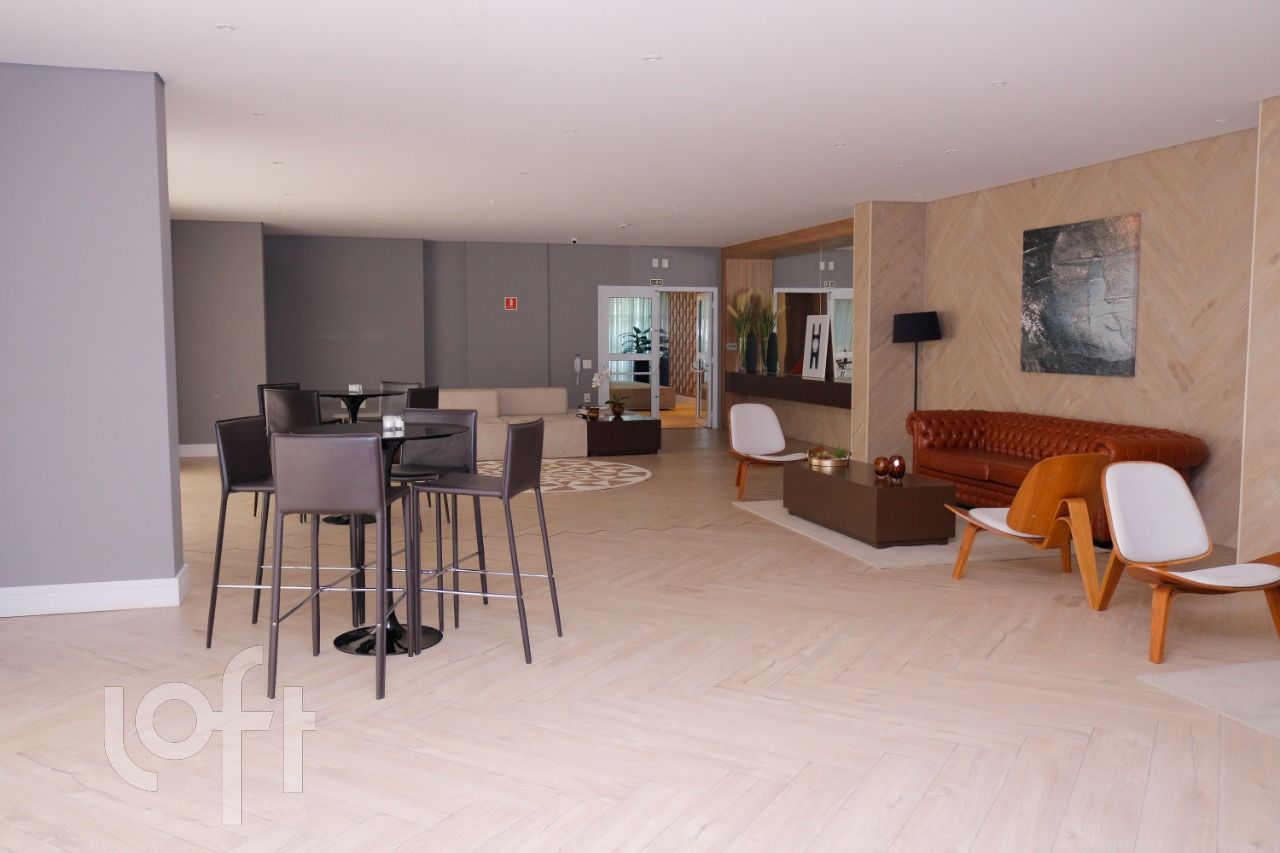 Apartamento à venda com 2 quartos, 65m² - Foto 58