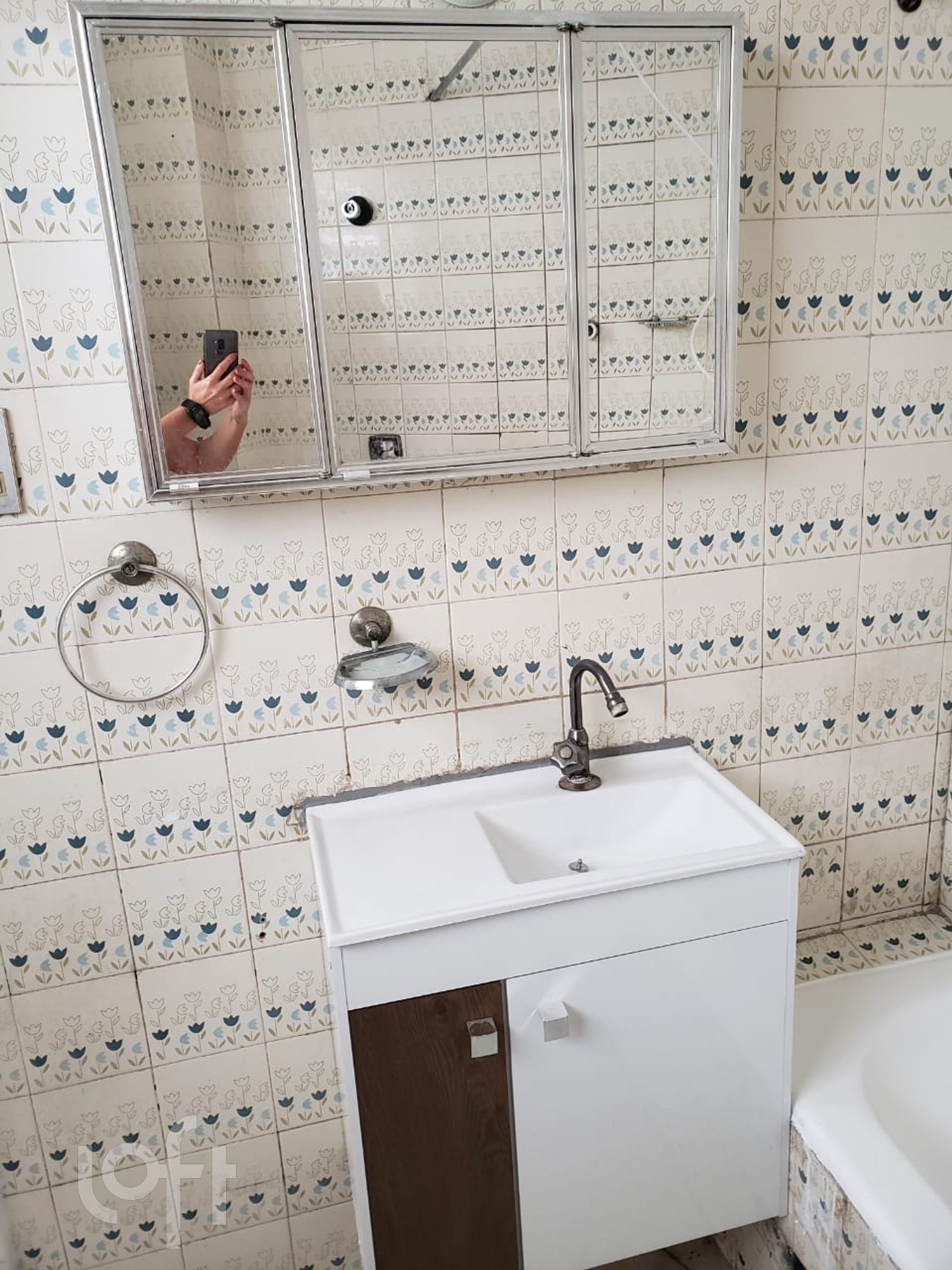 Apartamento à venda com 1 quarto, 78m² - Foto 4