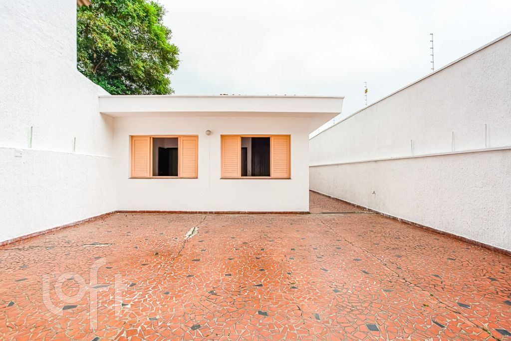 Casa à venda com 3 quartos, 131m² - Foto 4