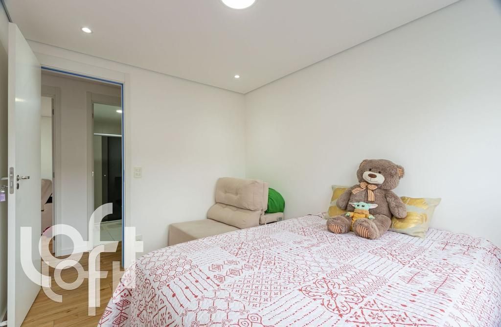 Apartamento à venda com 3 quartos, 110m² - Foto 4
