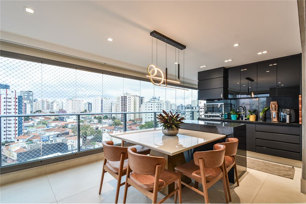 Apartamento à venda com 3 quartos, 131m² - Foto 32