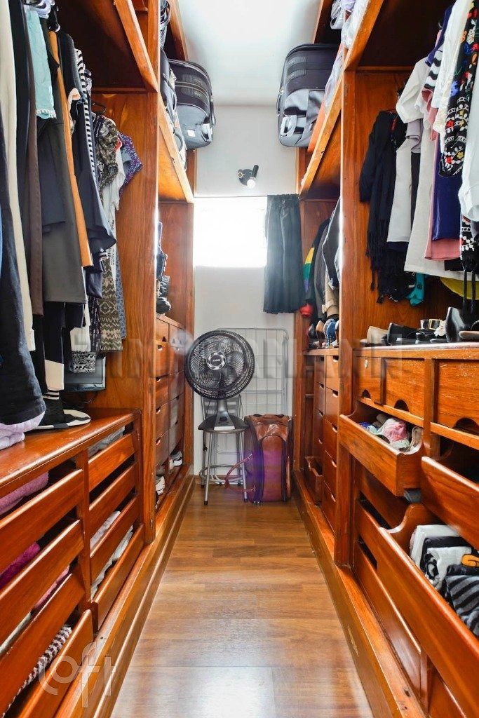 Casa, 4 quartos, 250 m² - Foto 11