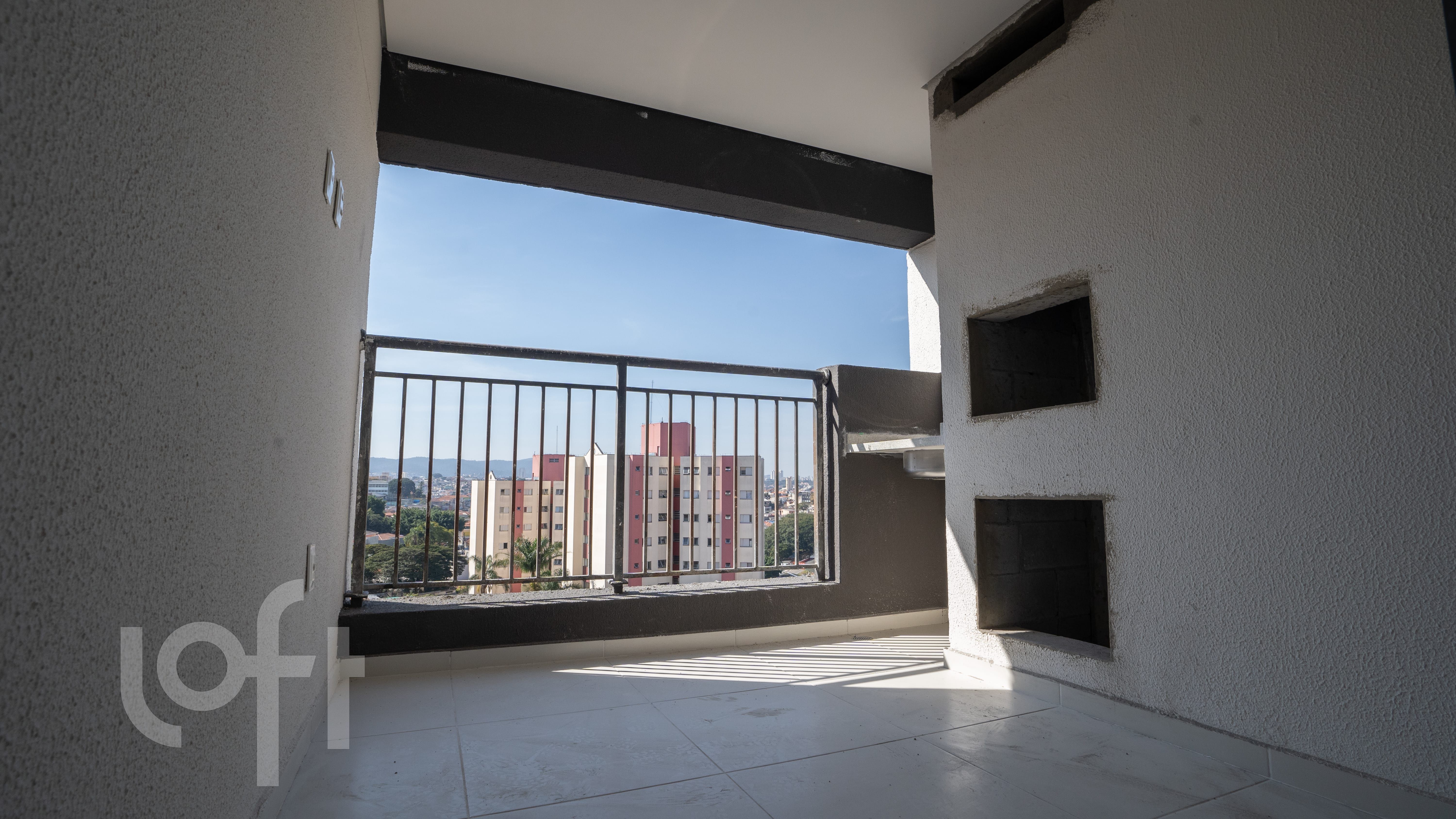 Apartamento à venda com 1 quarto, 68m² - Foto 2