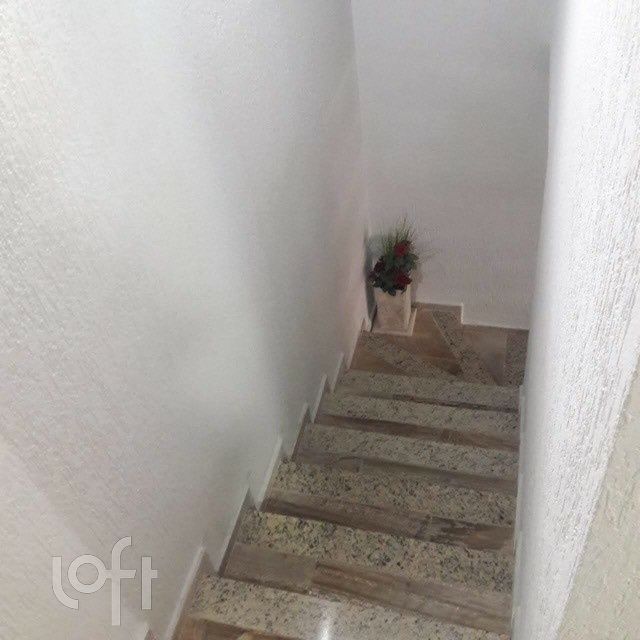 Casa à venda com 3 quartos, 124m² - Foto 4