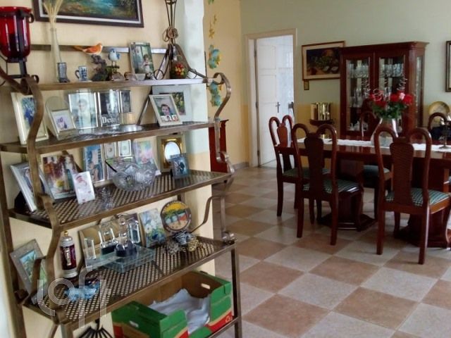 Casa, 4 quartos, 300 m² - Foto 2