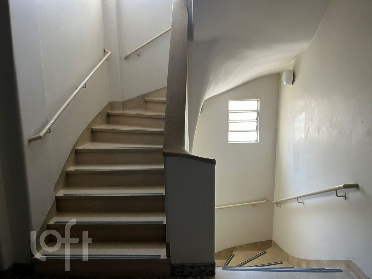 Apartamento à venda com 2 quartos, 90m² - Foto 27