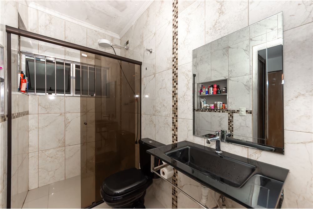 Casa à venda com 2 quartos, 200m² - Foto 16