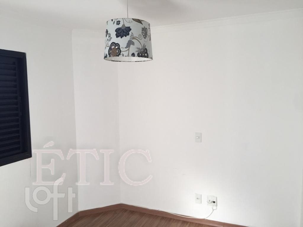 Apartamento à venda com 3 quartos, 106m² - Foto 2