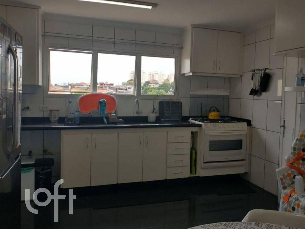 Apartamento à venda com 3 quartos, 140m² - Foto 9