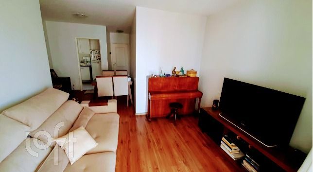 Apartamento à venda com 2 quartos, 67m² - Foto 4