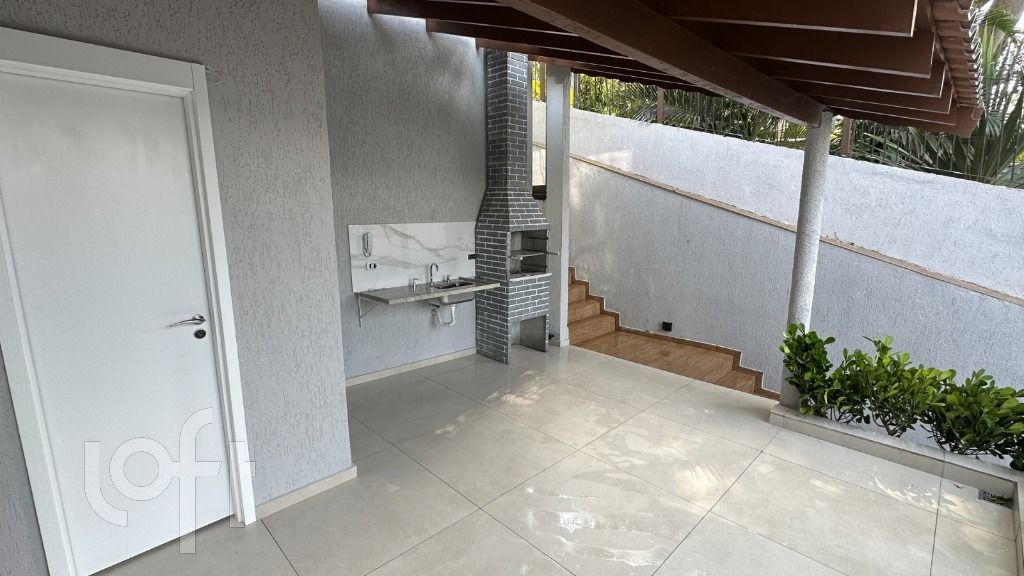 Casa, 3 quartos, 241 m² - Foto 2