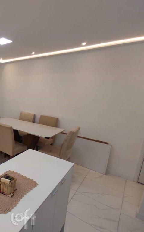 Apartamento à venda com 1 quarto, 36m² - Foto 11
