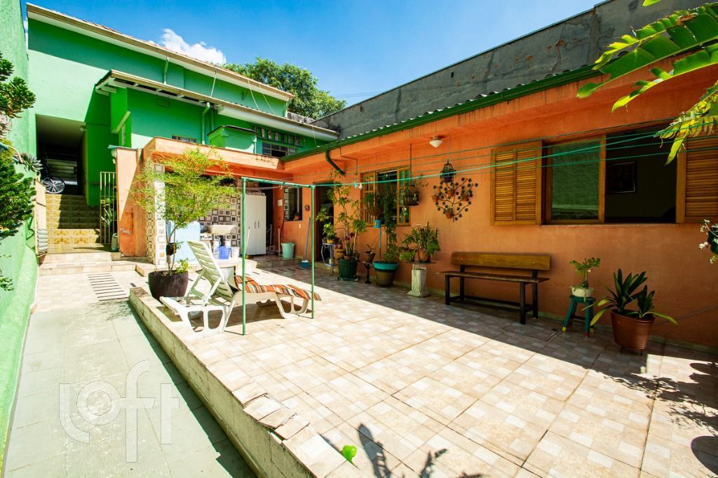 Casa à venda com 3 quartos, 270m² - Foto 2