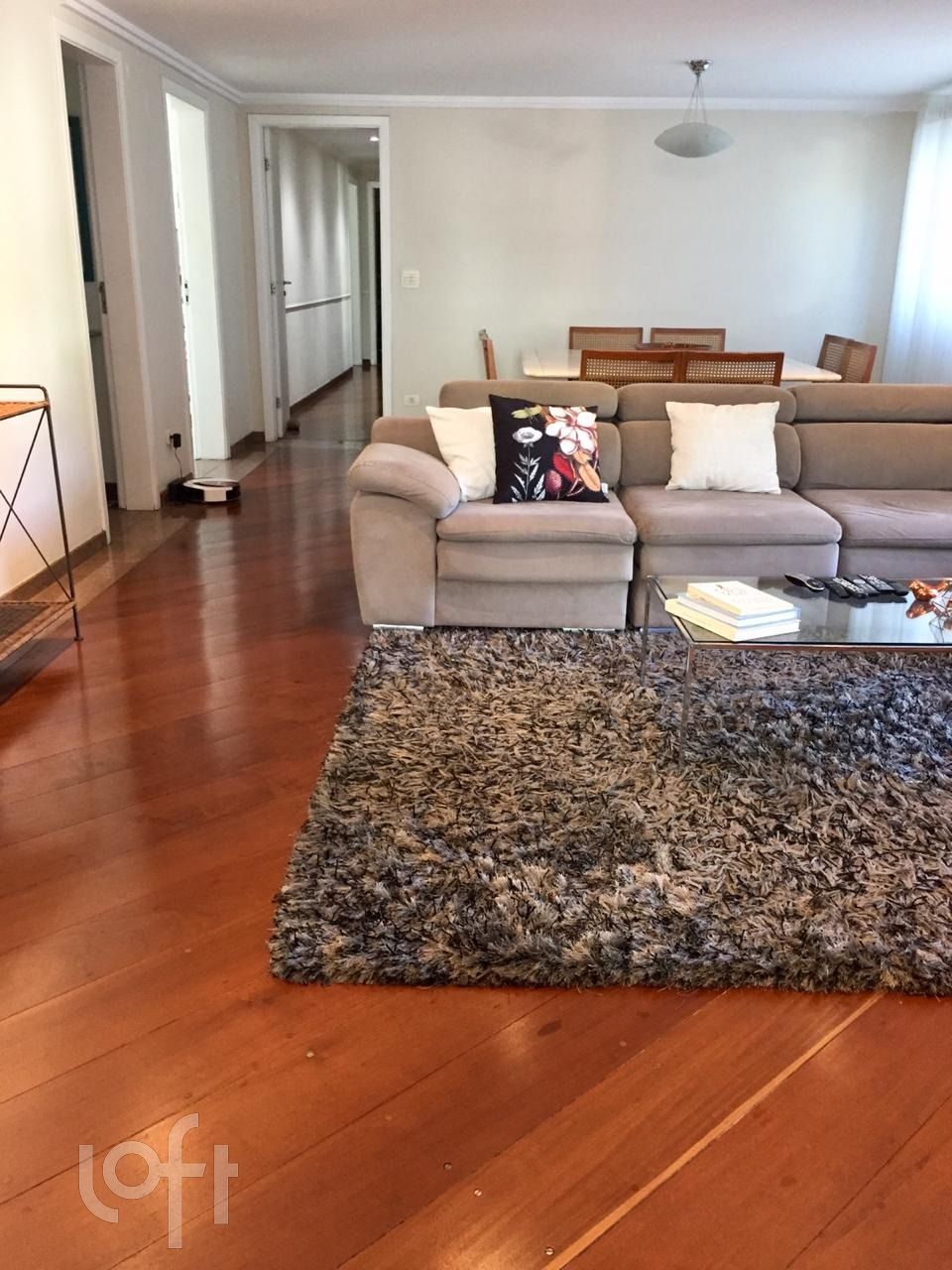 Apartamento à venda com 4 quartos, 174m² - Foto 2