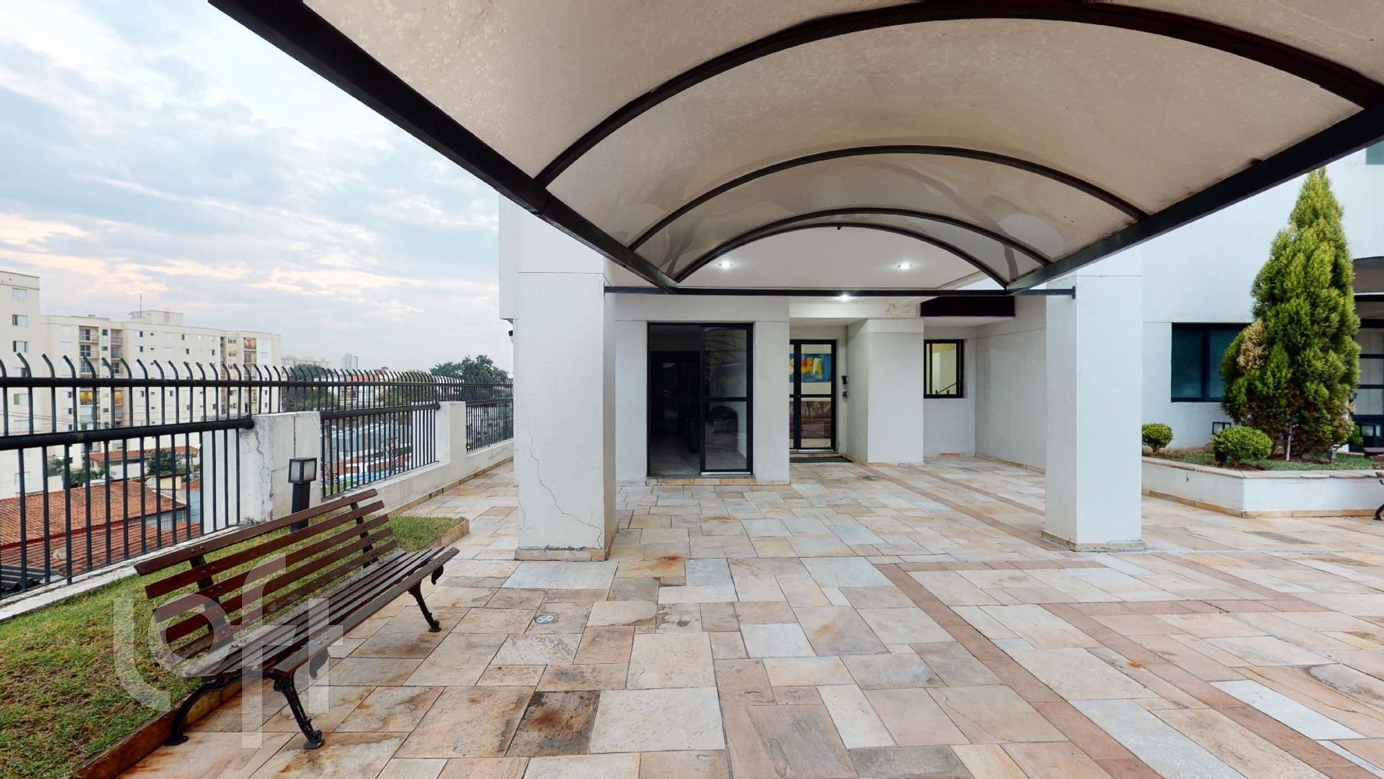 Apartamento à venda com 2 quartos, 63m² - Foto 16