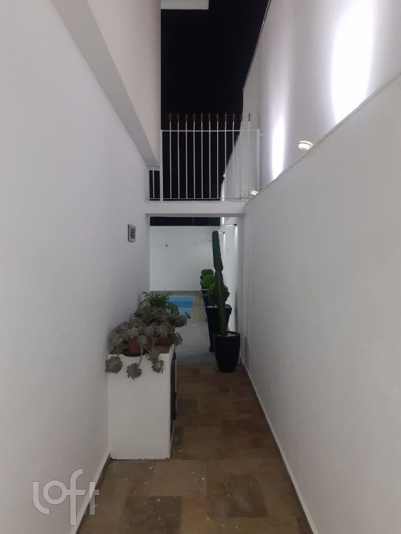 Casa à venda com 3 quartos, 210m² - Foto 17