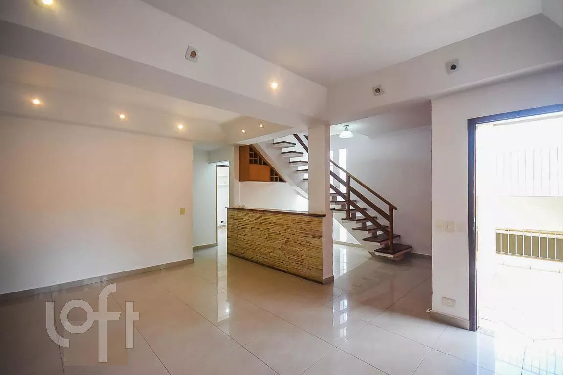 Casa, 5 quartos, 261 m² - Foto 2