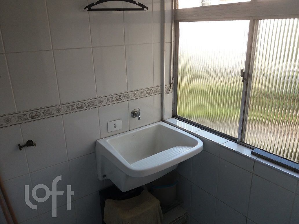 Apartamento à venda com 2 quartos, 48m² - Foto 4