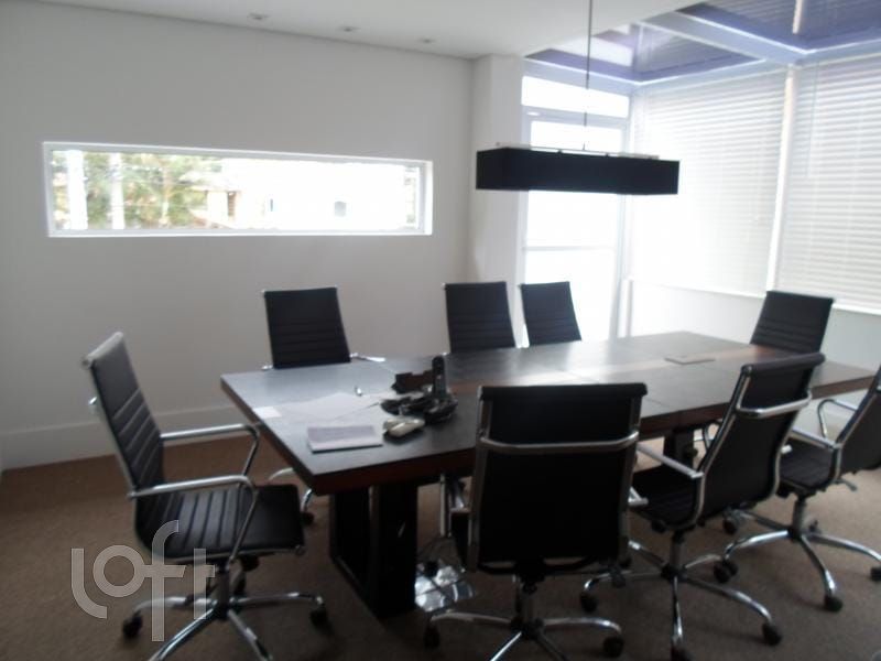 Casa à venda com 2 quartos, 240m² - Foto 6
