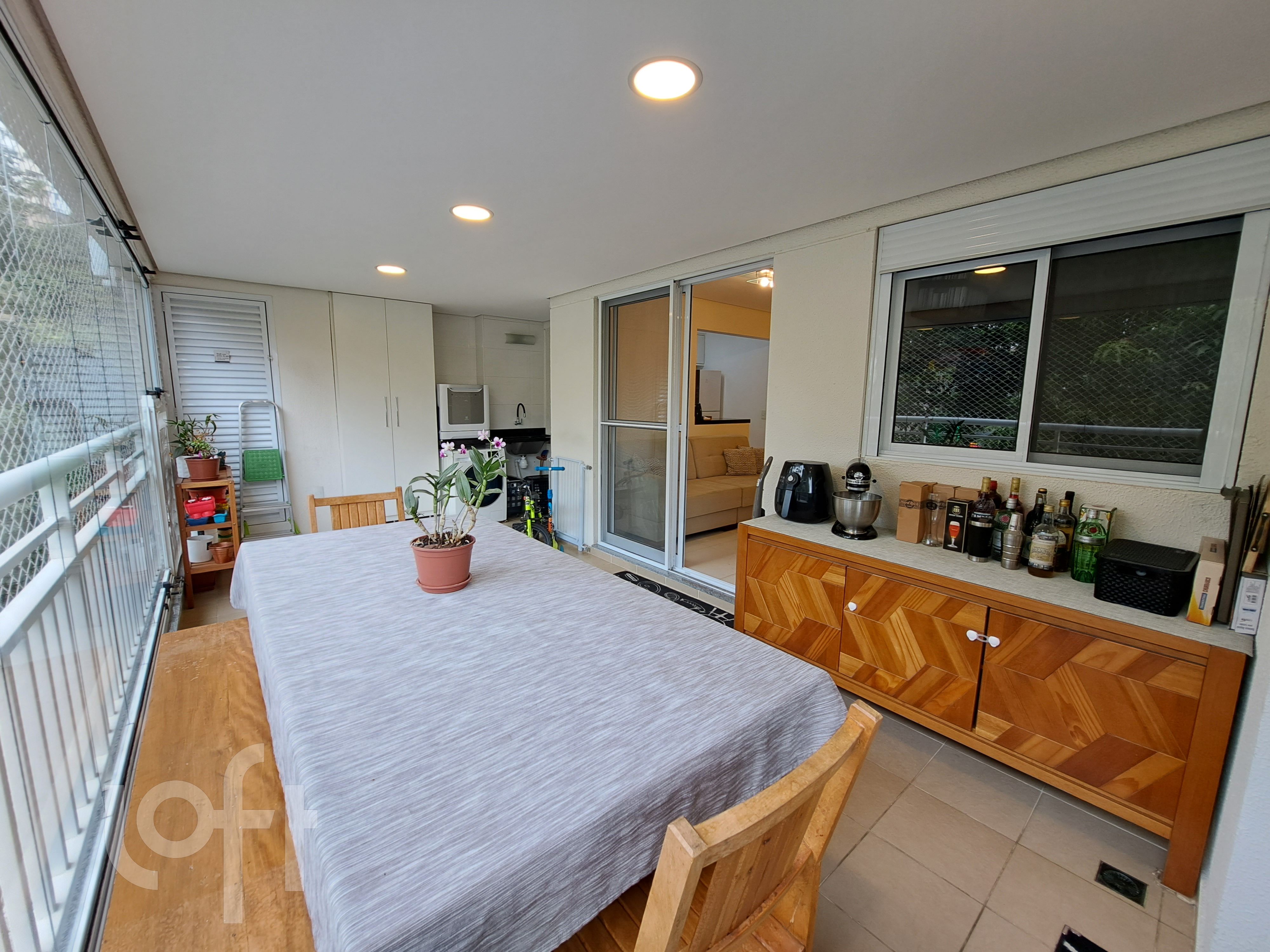 Apartamento à venda com 3 quartos, 85m² - Foto 31