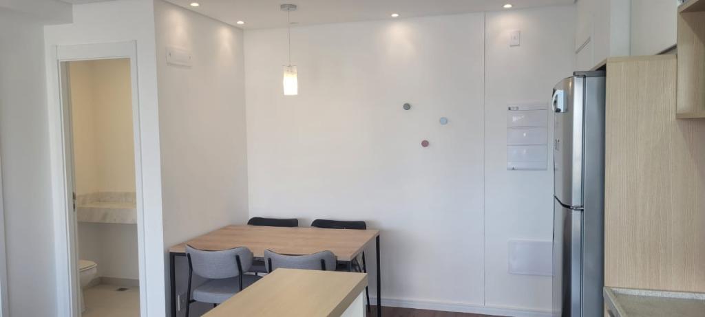 Apartamento à venda com 1 quarto, 43m² - Foto 1