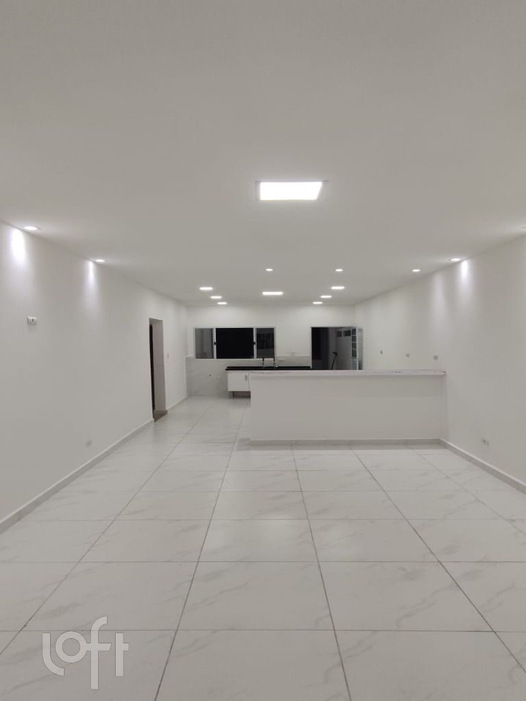 Casa à venda com 2 quartos, 163m² - Foto 1