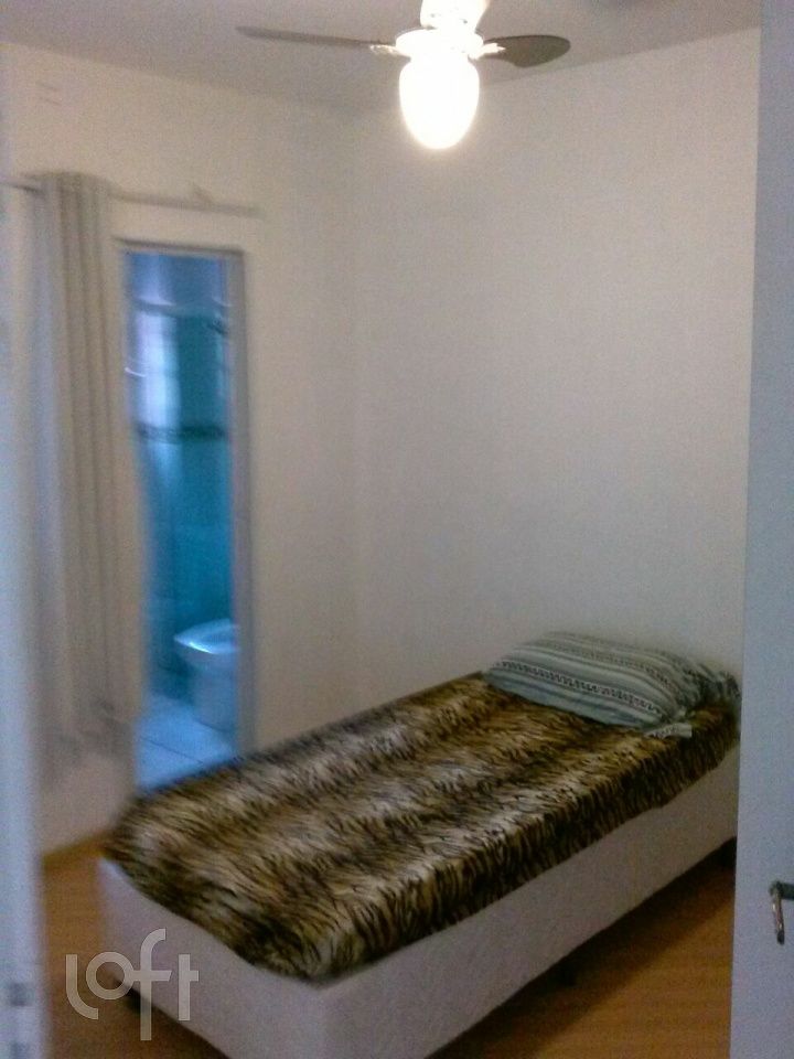 Apartamento à venda com 2 quartos, 68m² - Foto 13