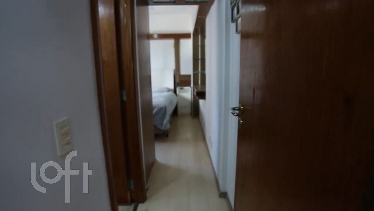 Apartamento à venda com 3 quartos, 78m² - Foto 18