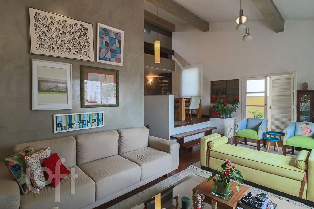 Casa à venda com 4 quartos, 276m² - Foto 8