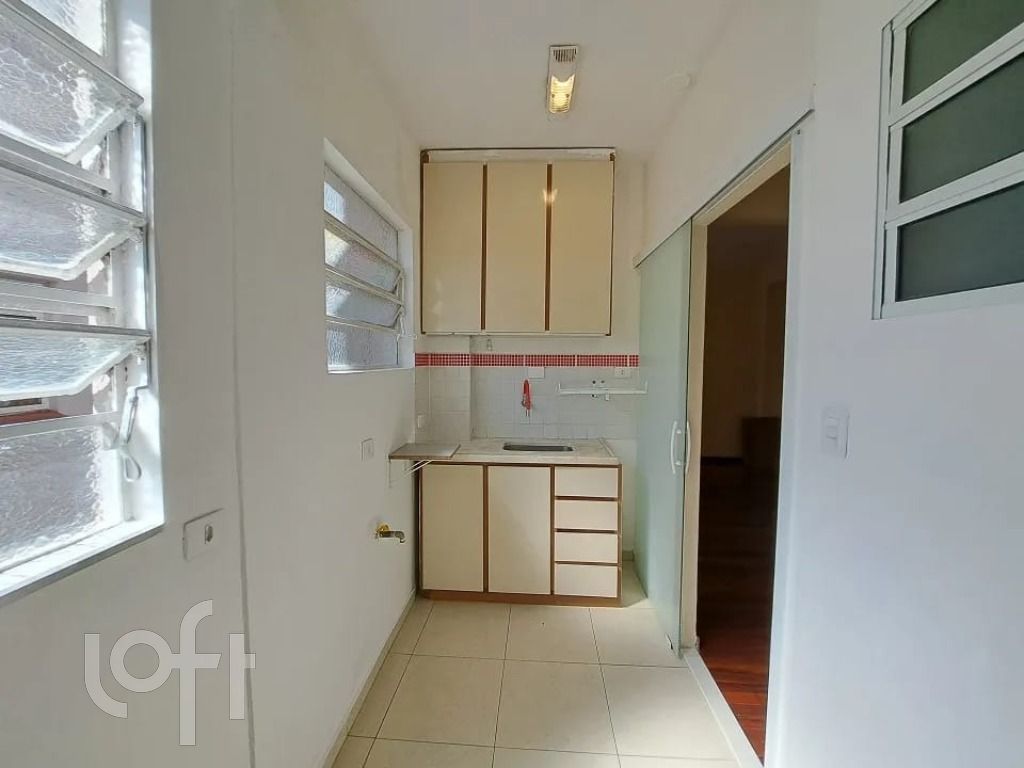 Apartamento à venda com 2 quartos, 61m² - Foto 1